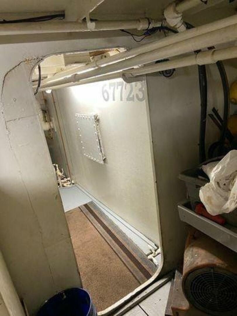 Slide: The Image of Commercial Trawler Freezer Shrimper 1984 - 3975509