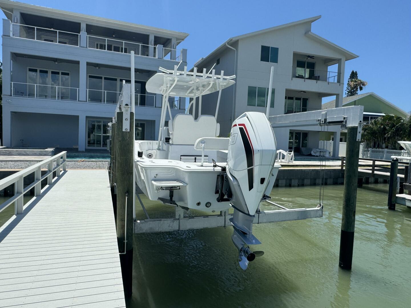 Slide: The Image of Conch 25 Bay 2022 - 4384526