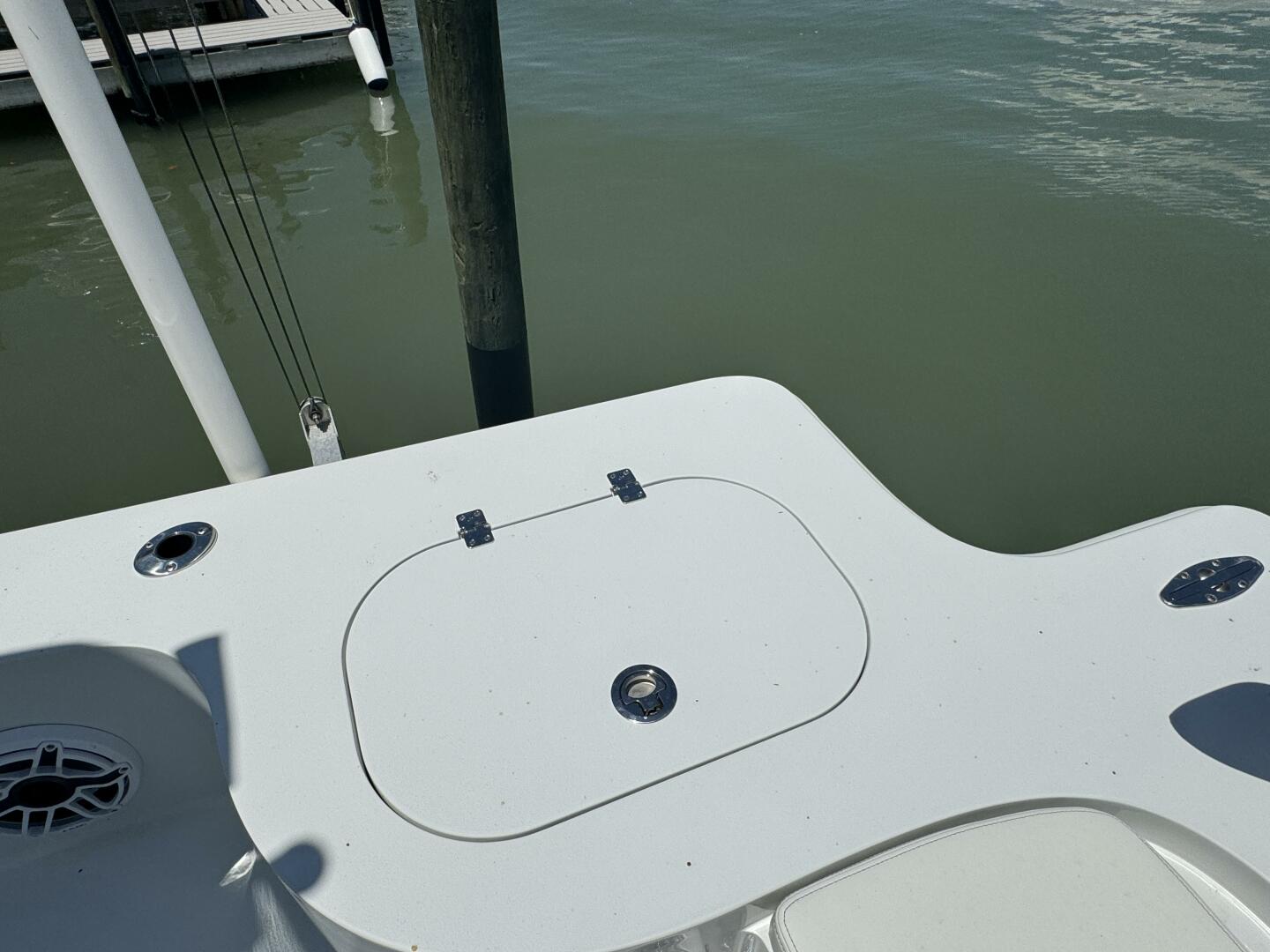 Slide: The Image of Conch 25 Bay 2022 - 4384537