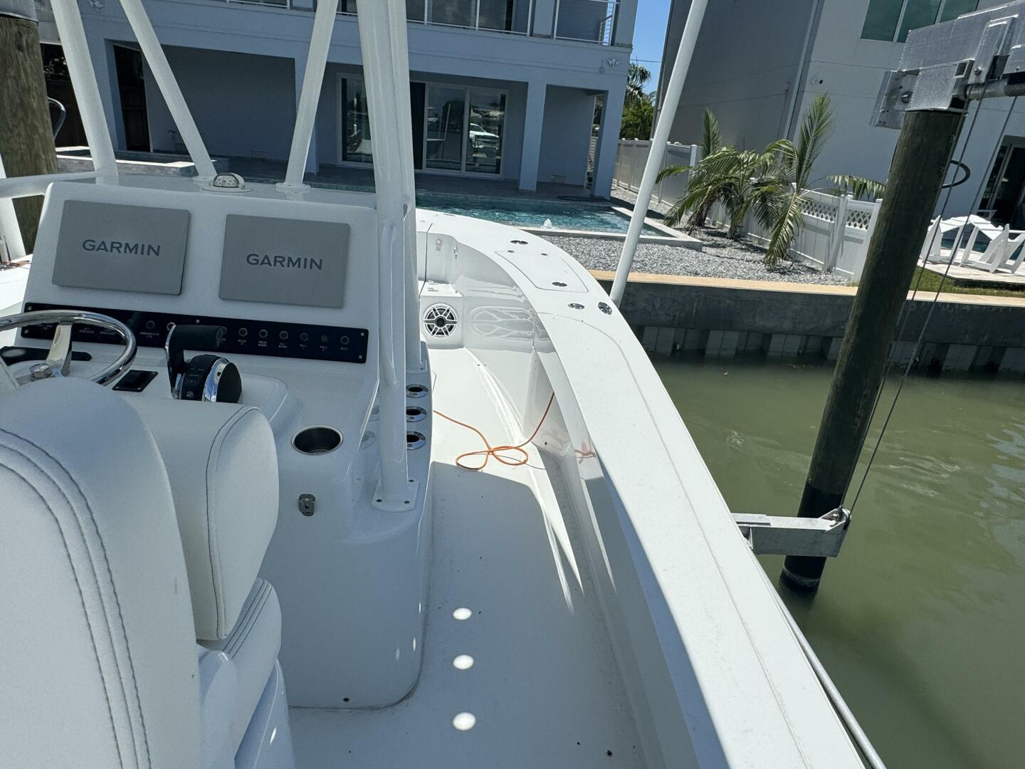 Slide: The Image of Conch 25 Bay 2022 - 4384545