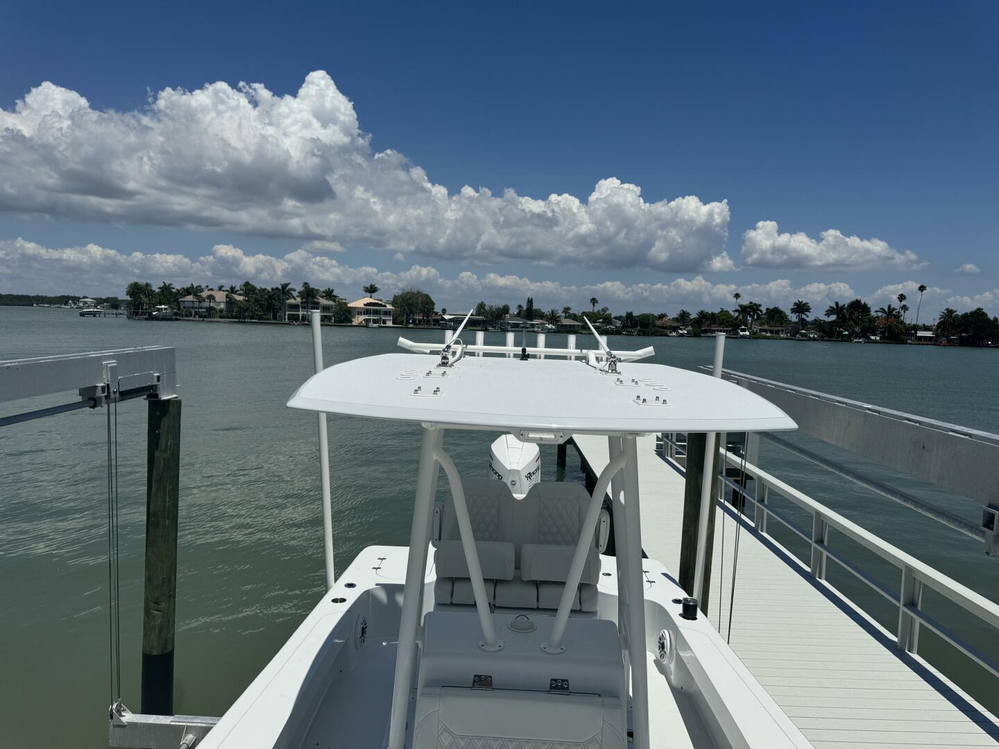 Slide: The Image of Conch 25 Bay 2022 - 4384557