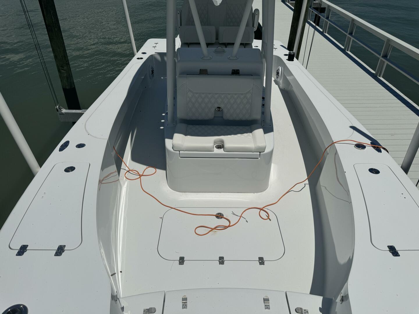 Slide: The Image of Conch 25 Bay 2022 - 4384559