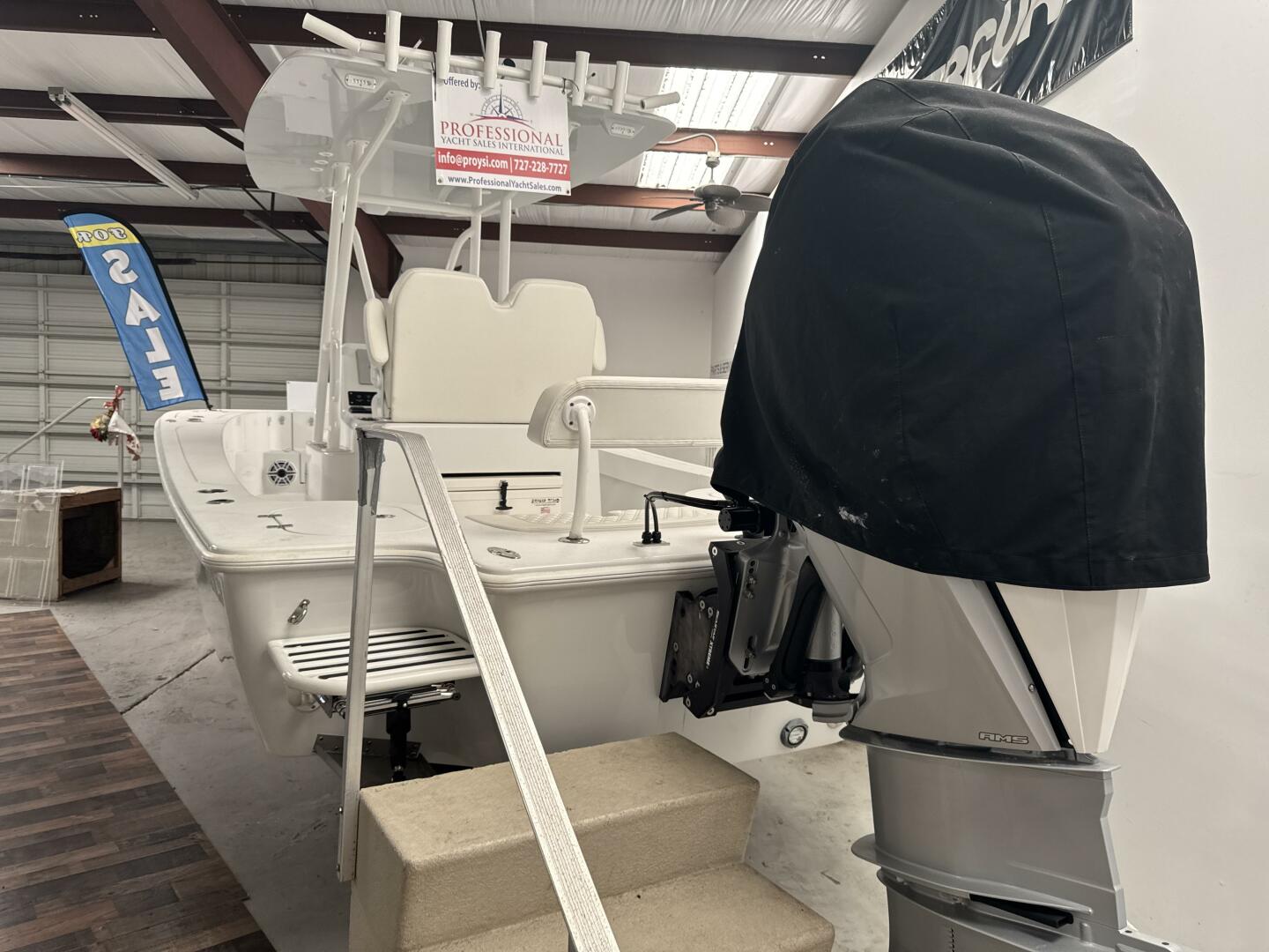 Slide: The Image of Conch 25 Bay 2022 - 4875921