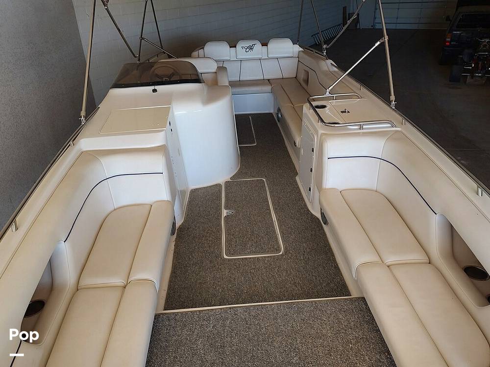 Slide: The Image of Deck Area - 10956073