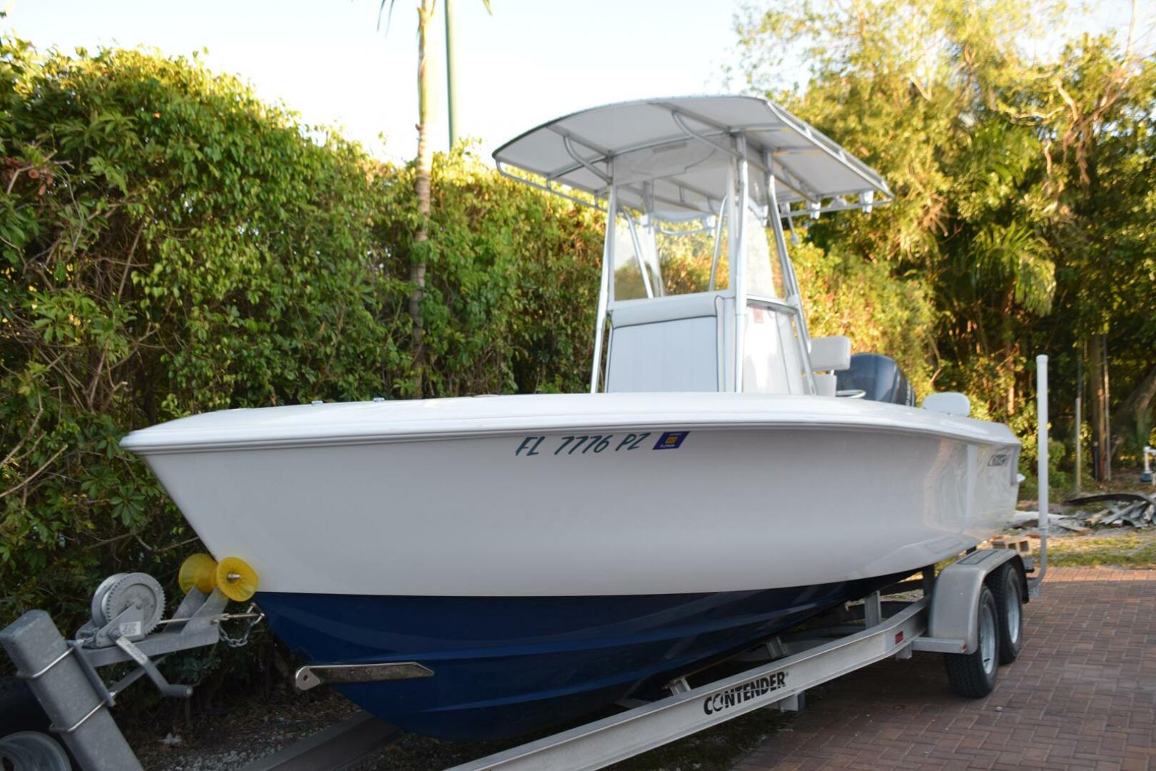 Slide: The Image of Detailed and Ready for New Owner   - 5107806