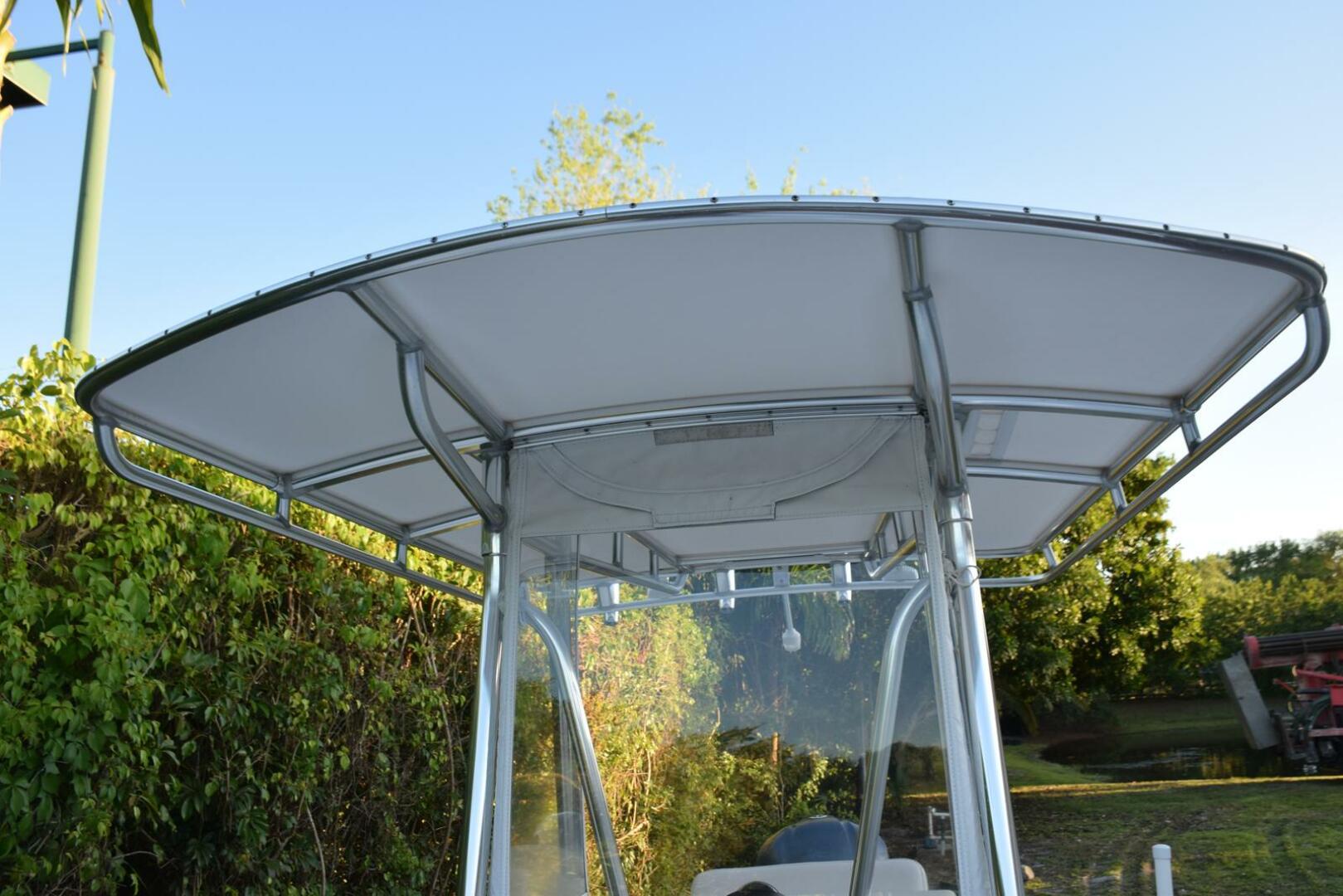 Slide: The Image of Laceless Top with Flap Opening for Side Console Rod Storage   - 5107828