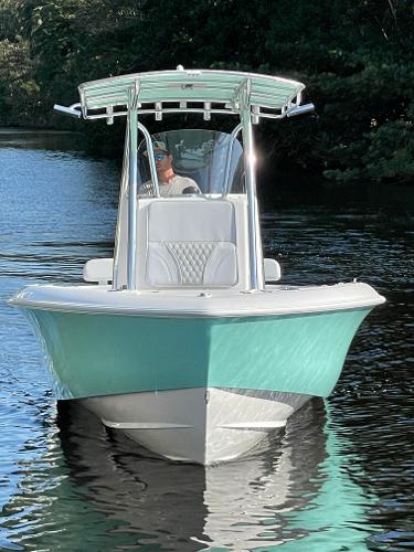 Slide: The Image of Contender 24 Sport Twin 150 2023 - 3