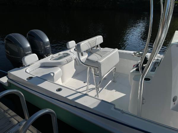 Slide: The Image of Contender 24 Sport Twin 150 2023 - 7