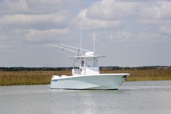 Slide: The Image of 32 Contender 32ST- Profile  - 1