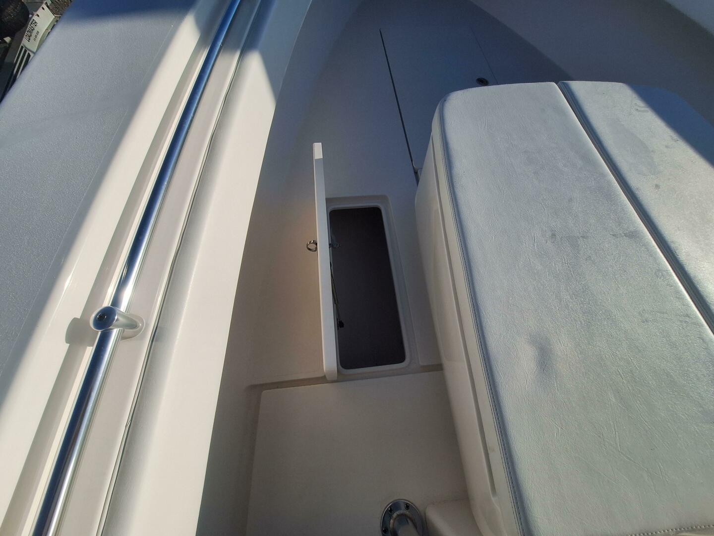 Slide: The Image of Contender 32T 2020 - 5117559