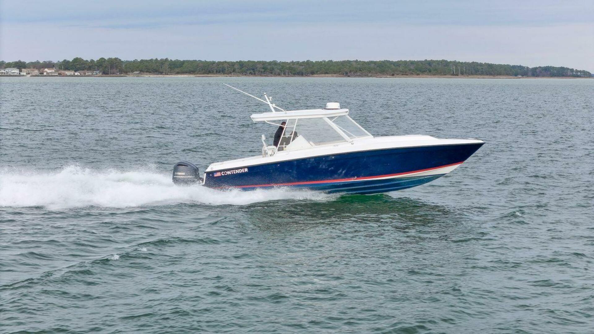 Slide: The Image of Contender 35 Side Console 1997 - 5106379
