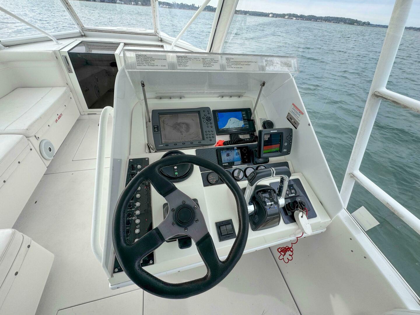 Slide: The Image of Contender 35 Side Console 1997 - 5106398
