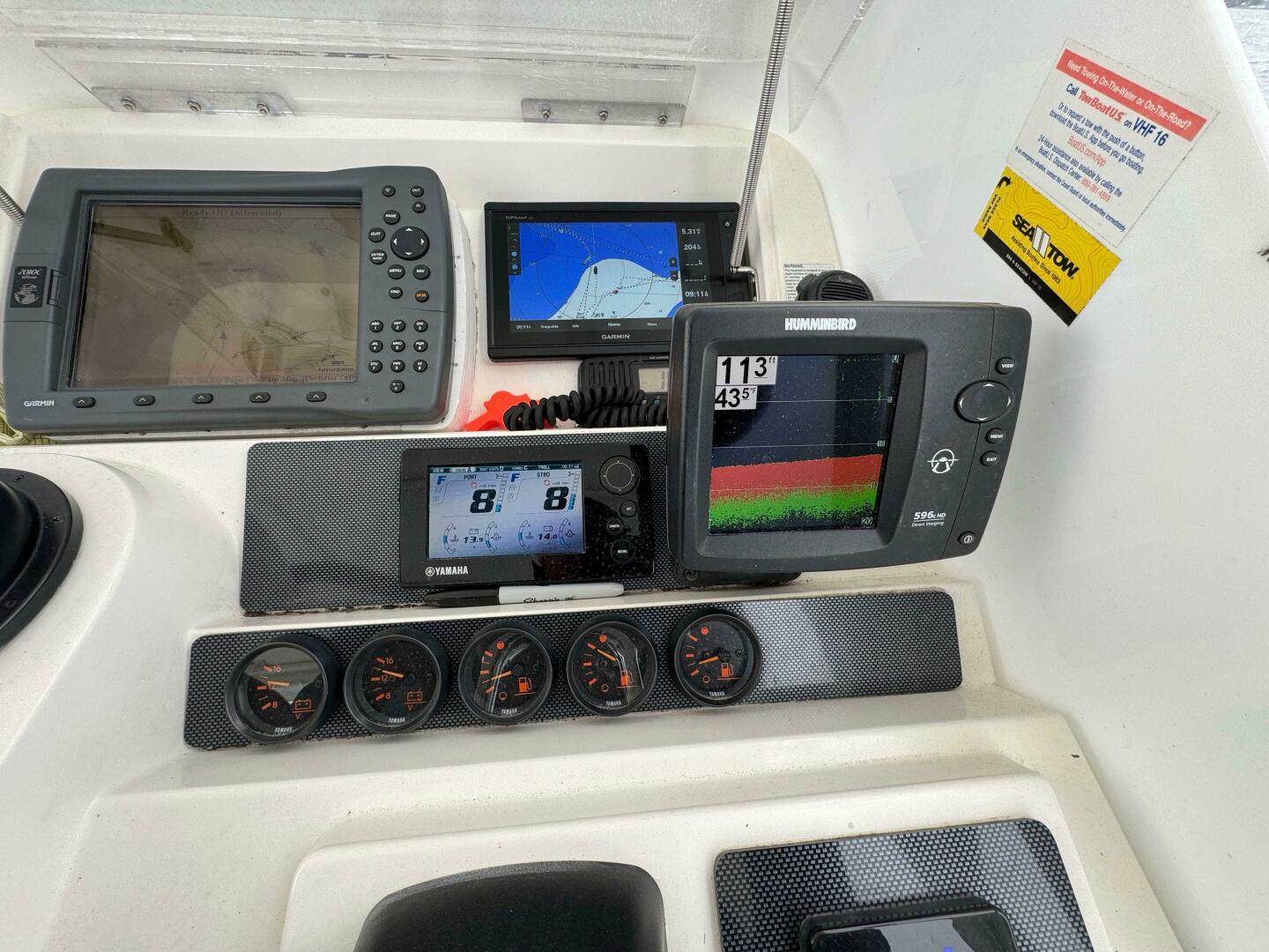 Slide: The Image of Contender 35 Side Console 1997 - 5106404