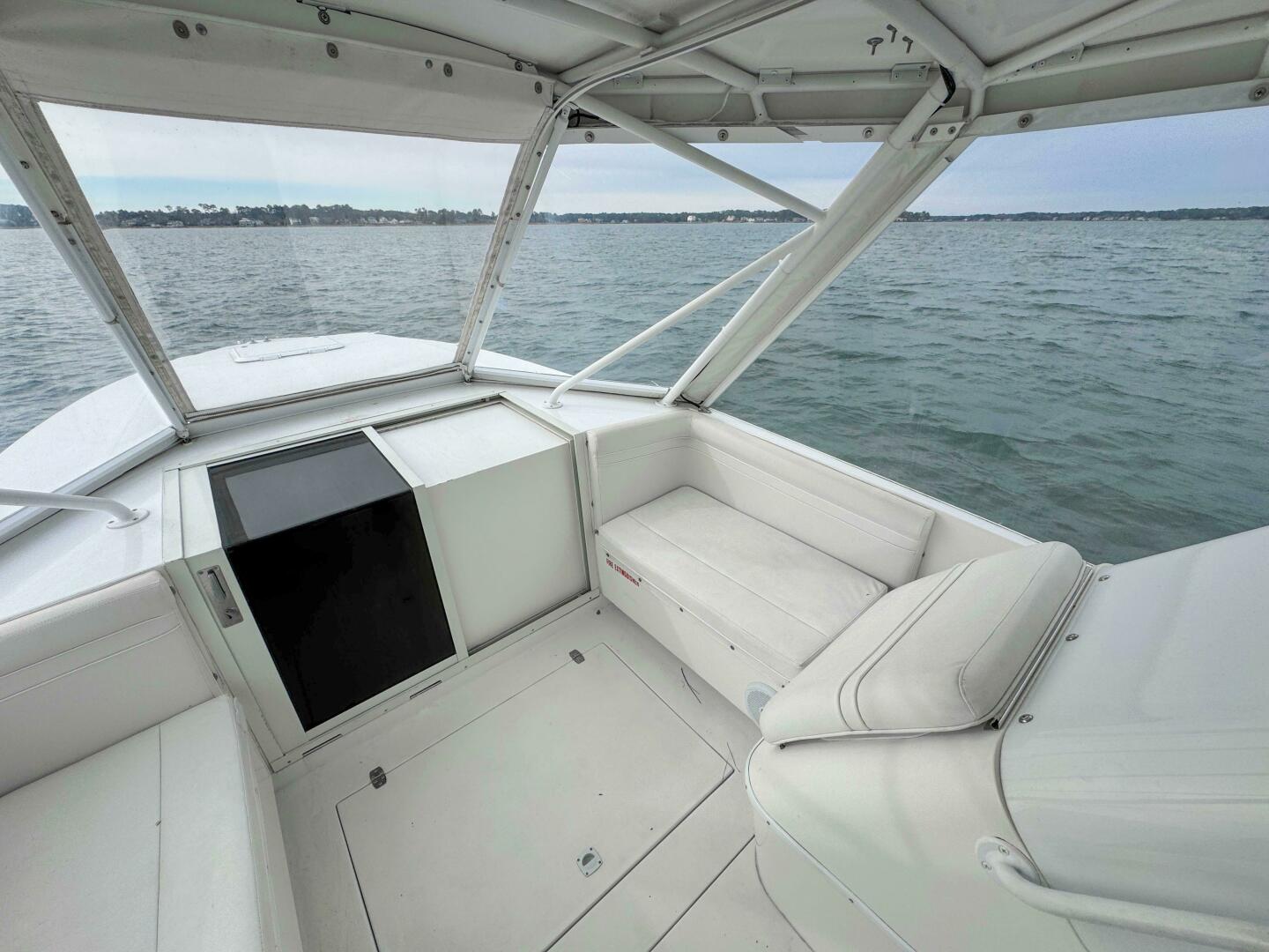 Slide: The Image of Contender 35 Side Console 1997 - 5106407