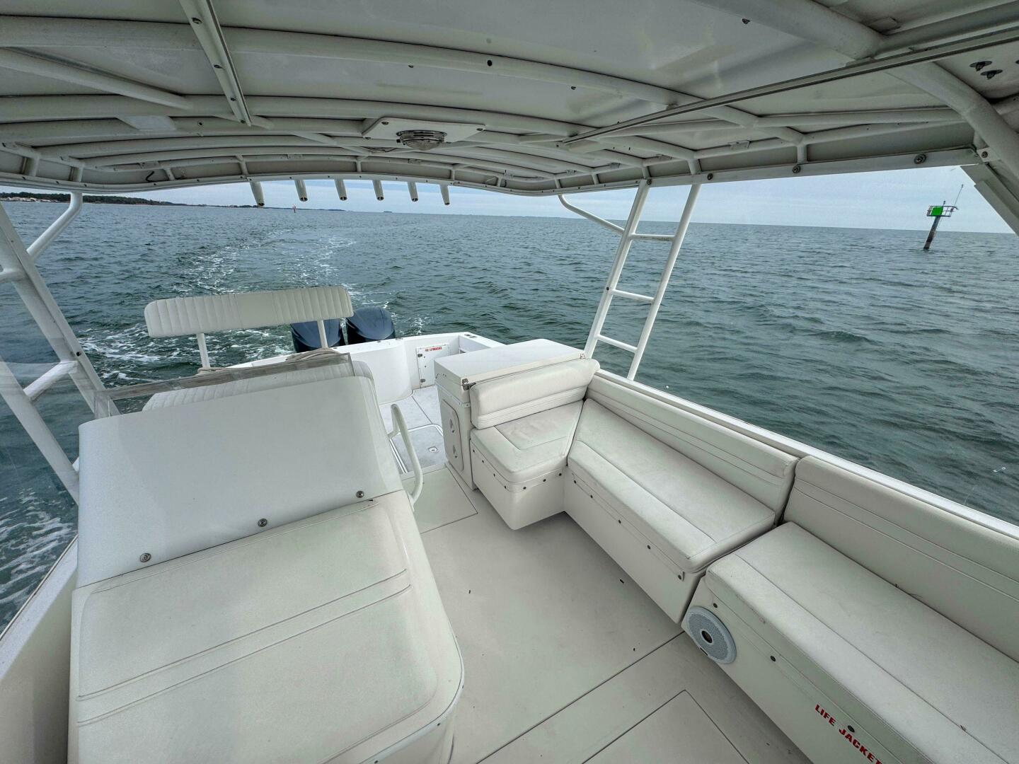 Slide: The Image of Contender 35 Side Console 1997 - 5106411