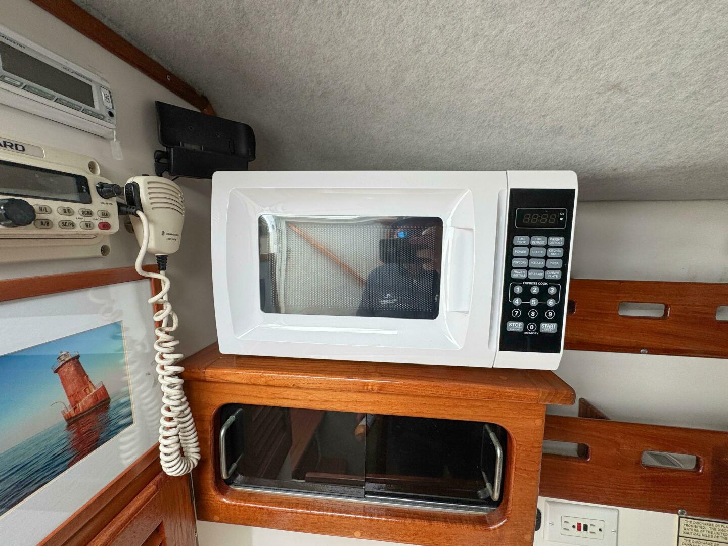 Slide: The Image of Contender 35 Side Console 1997 - 5106420