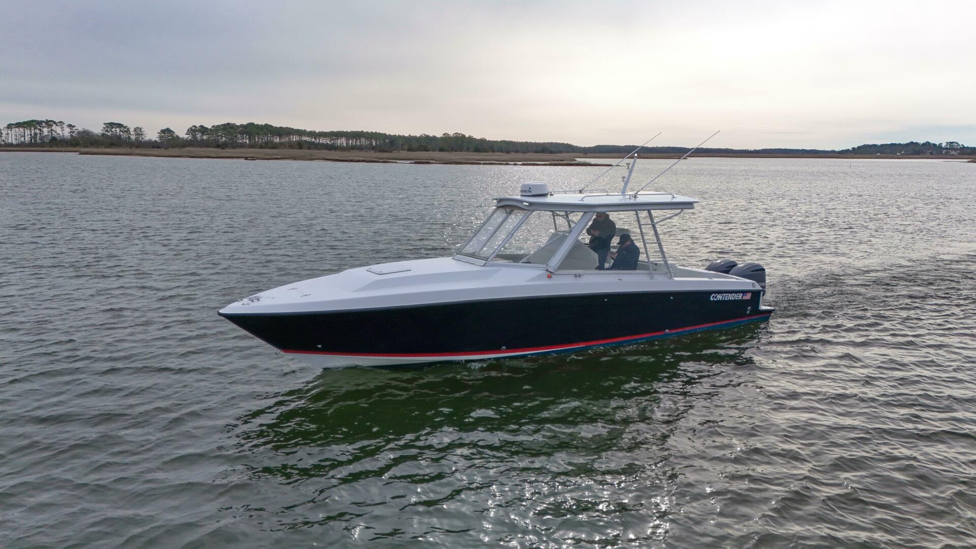 Slide: The Image of Contender 35 Side Console 1997 - 5106430
