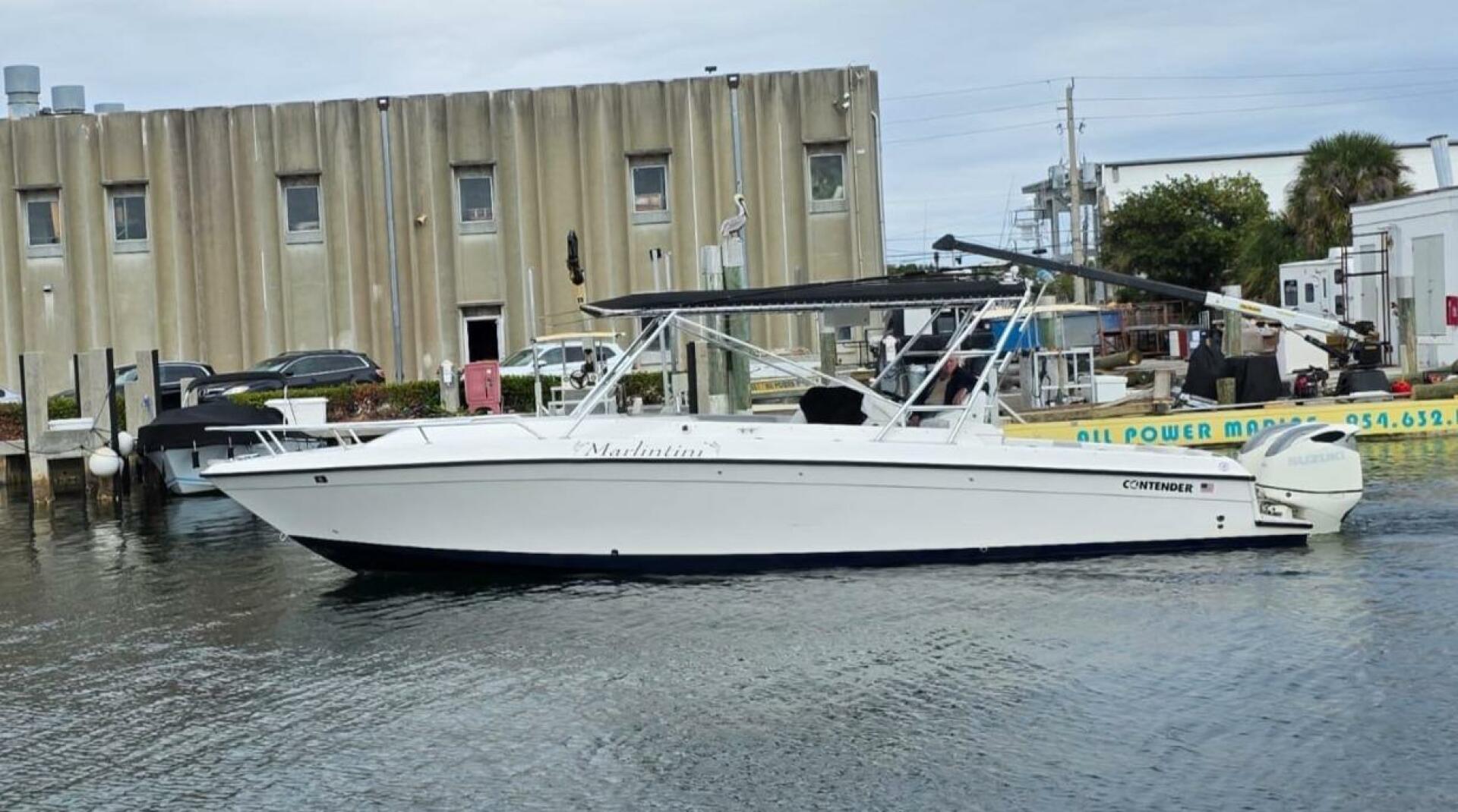 Slide: The Image of Contender 35 Side Console 2004 - 5060226