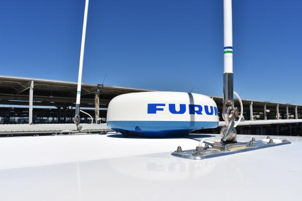 Slide: The Image of 2008 Contender 36 Fish Around boat with Furuno radar system. - 10