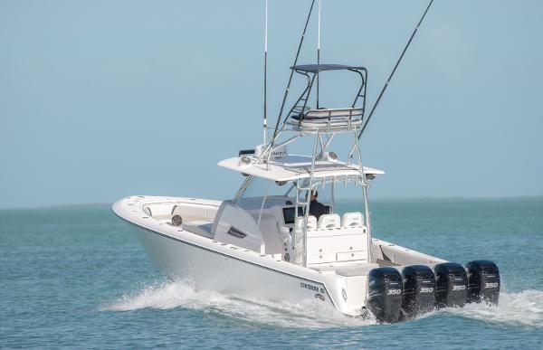 Slide: The Image of Contender 39 Fisharound 2024 - 1