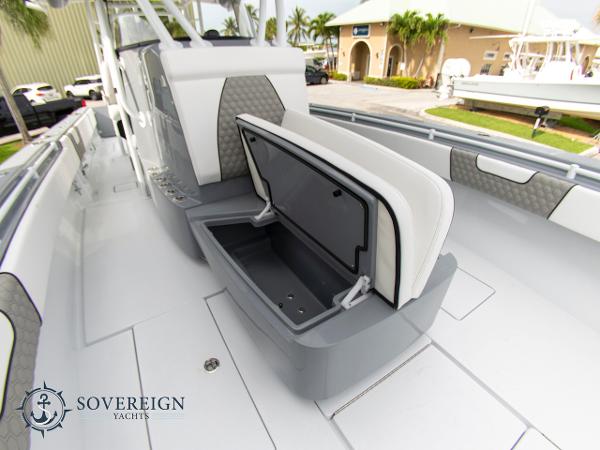 Slide: The Image of Contender 39 ST 2024 - 11