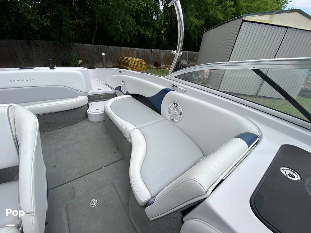 Slide: The Image of Correct Craft Air Nautique 226 TE 2007 - 15531291