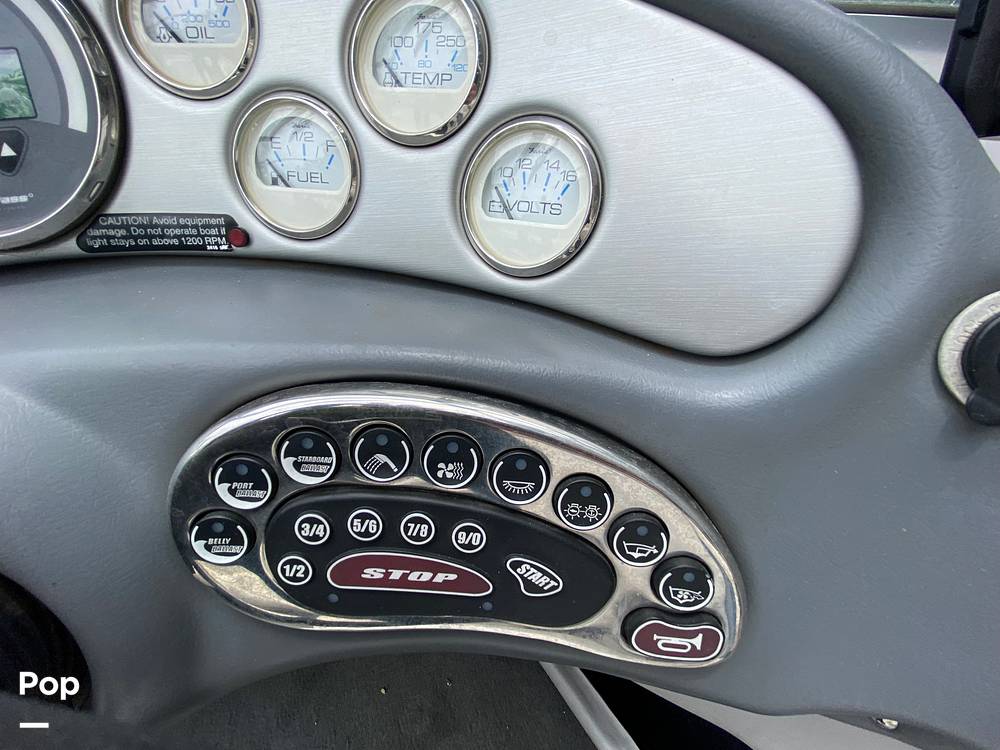 Slide: The Image of Correct Craft Air Nautique 226 TE 2007 - 15531301