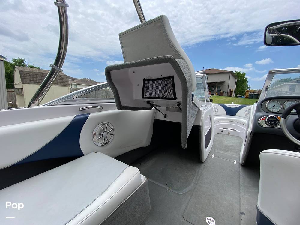 Slide: The Image of Correct Craft Air Nautique 226 TE 2007 - 15531304