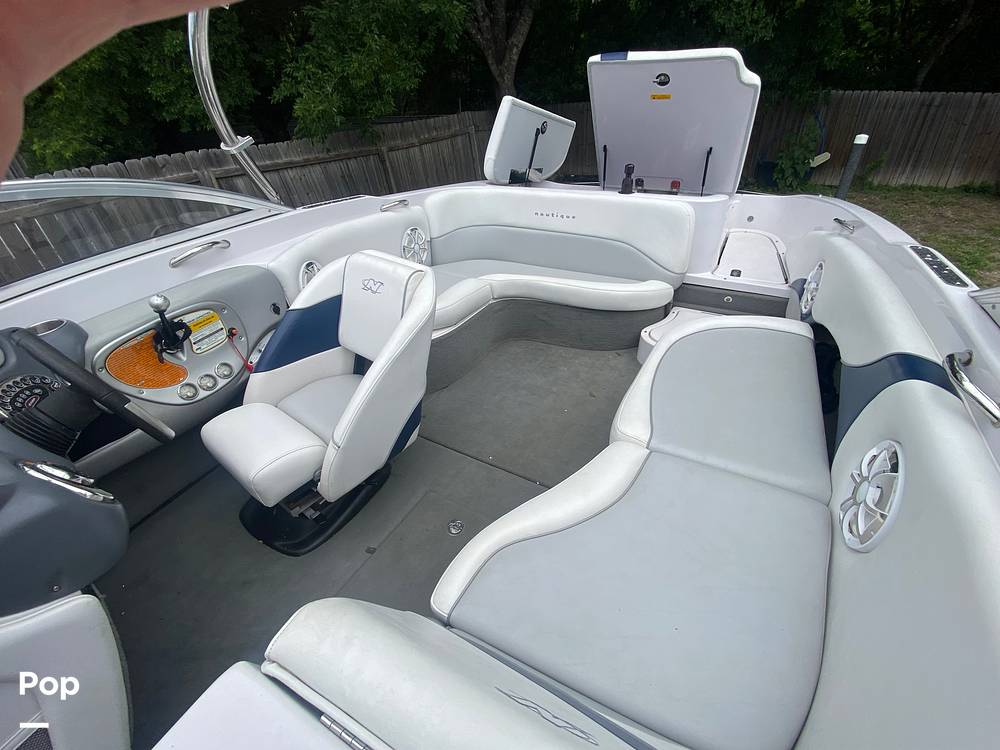 Slide: The Image of Correct Craft Air Nautique 226 TE 2007 - 15531313