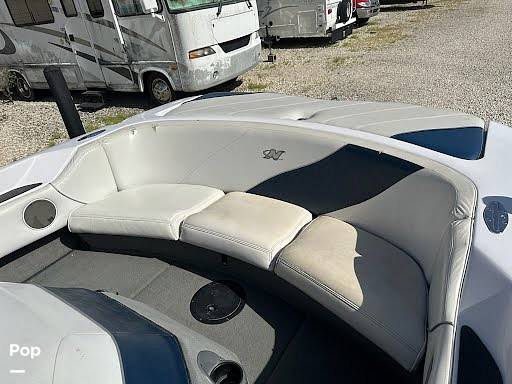 Slide: The Image of Correct Craft Pro Air Nautique 2001 - 15671897