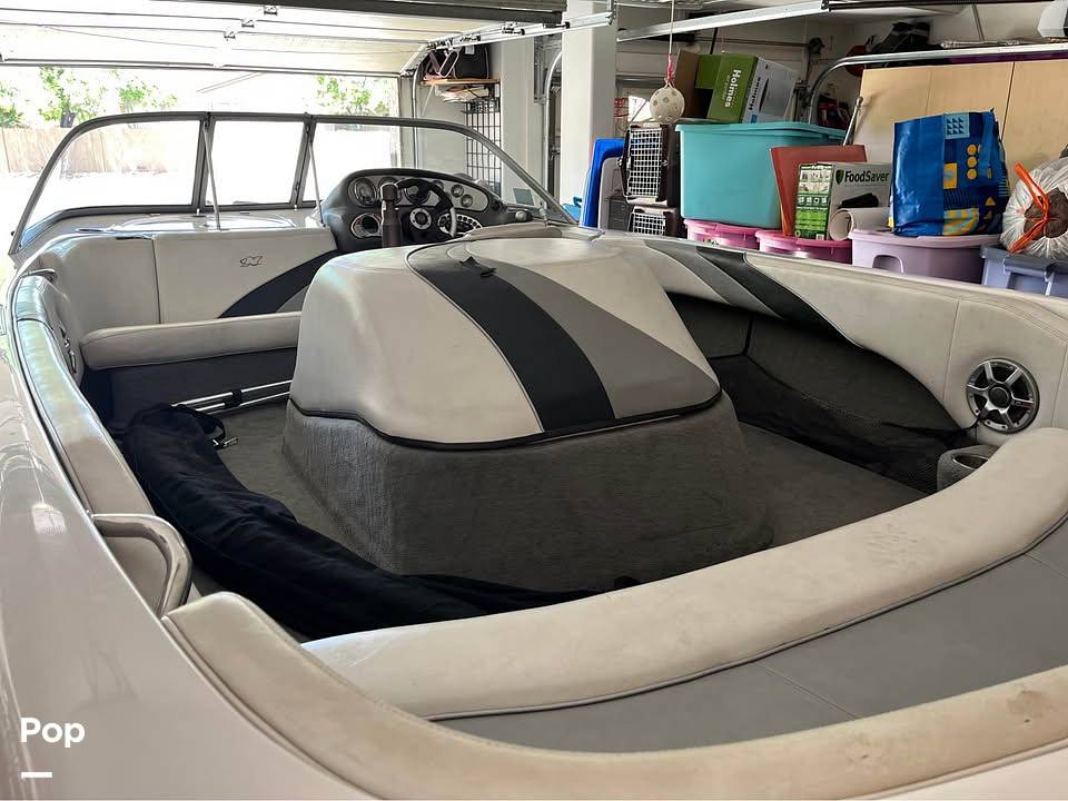Slide: The Image of Correct Craft Ski Nautique 196 2008 - 15023360