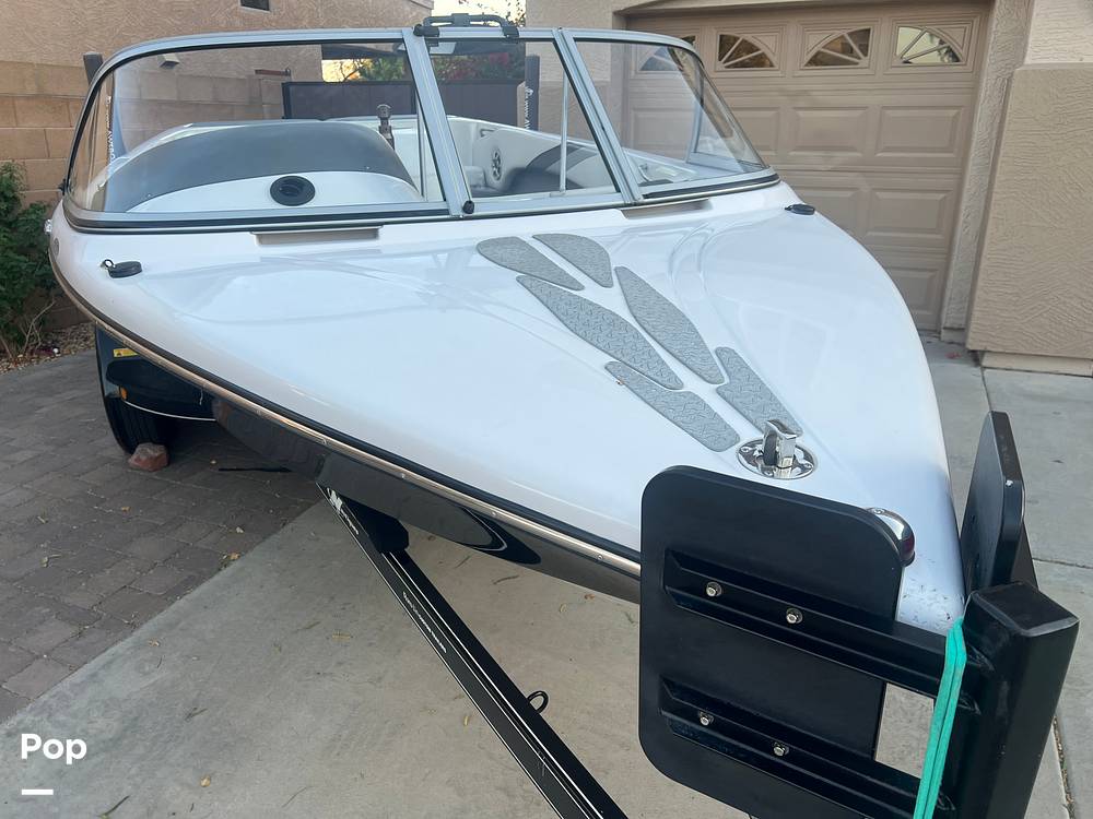 Slide: The Image of Correct Craft Ski Nautique 196 2008 - 15048788