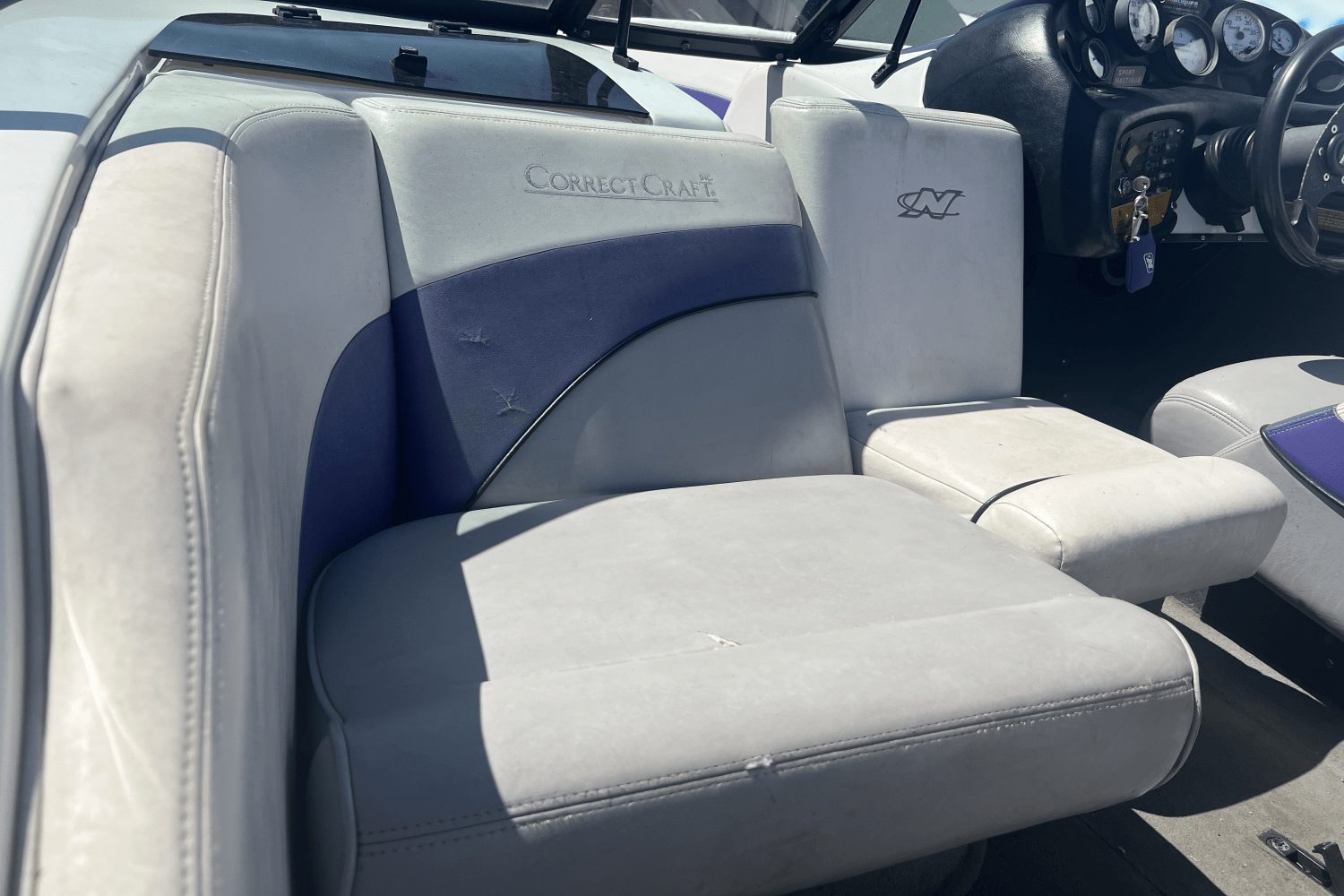 Slide: The Image of Correct Craft SPORT NAUTIQUE 1997 - 6