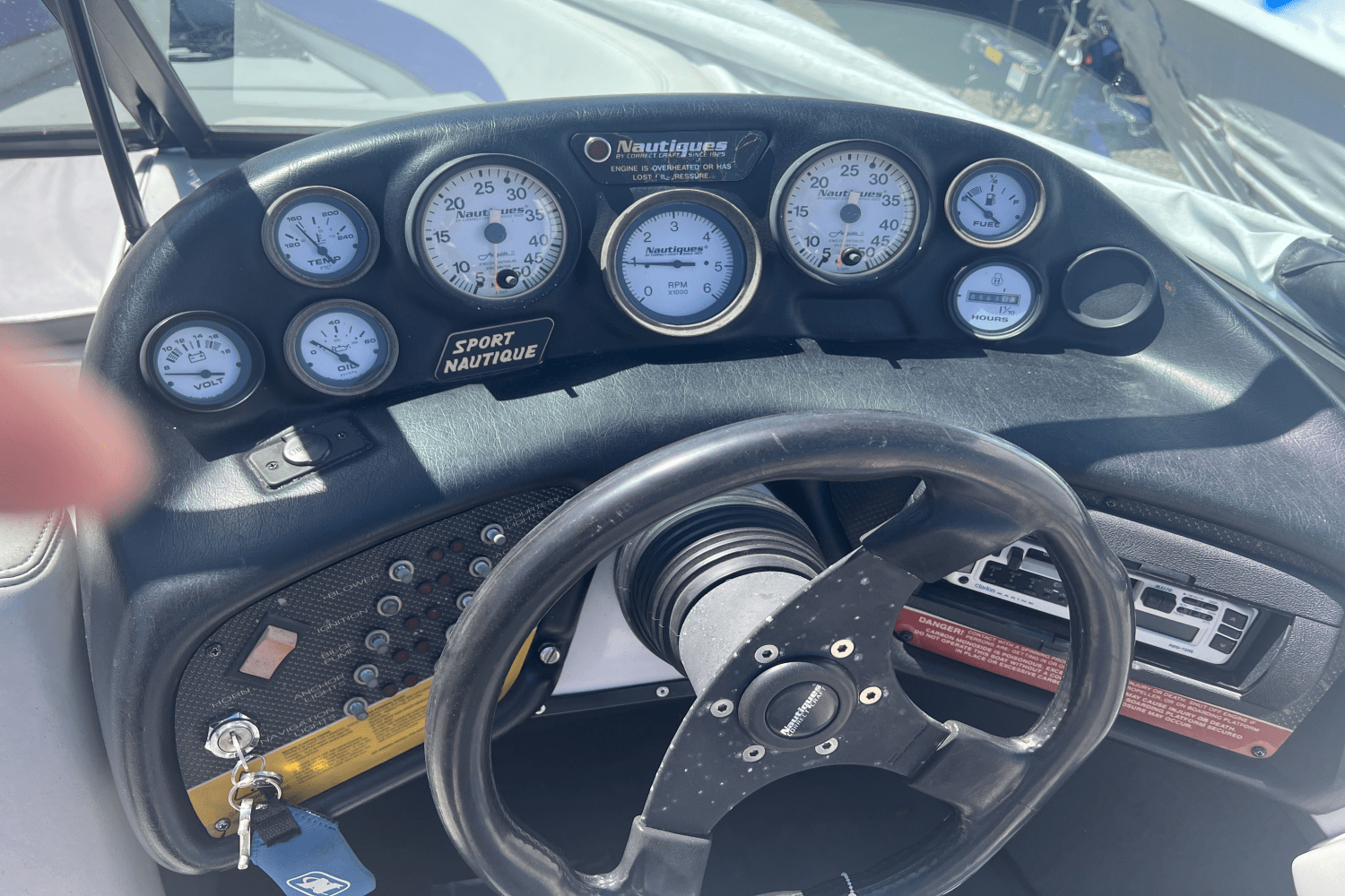 Slide: The Image of Correct Craft SPORT NAUTIQUE 1997 - 7