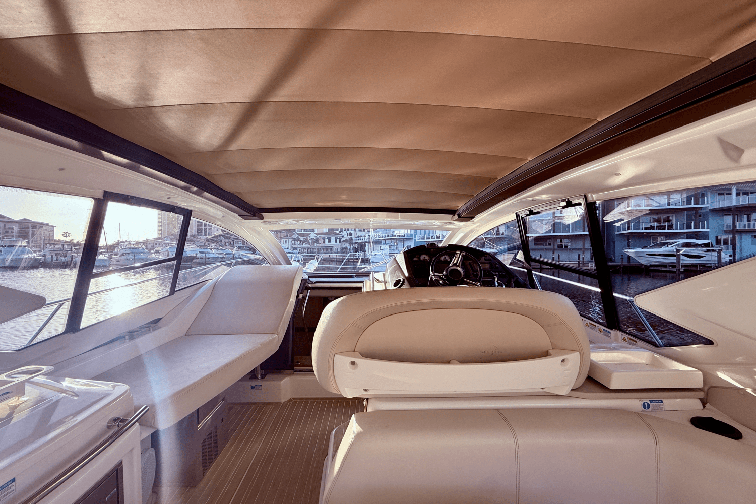 Slide: The Image of Cranchi M44 HT 2016 - 33