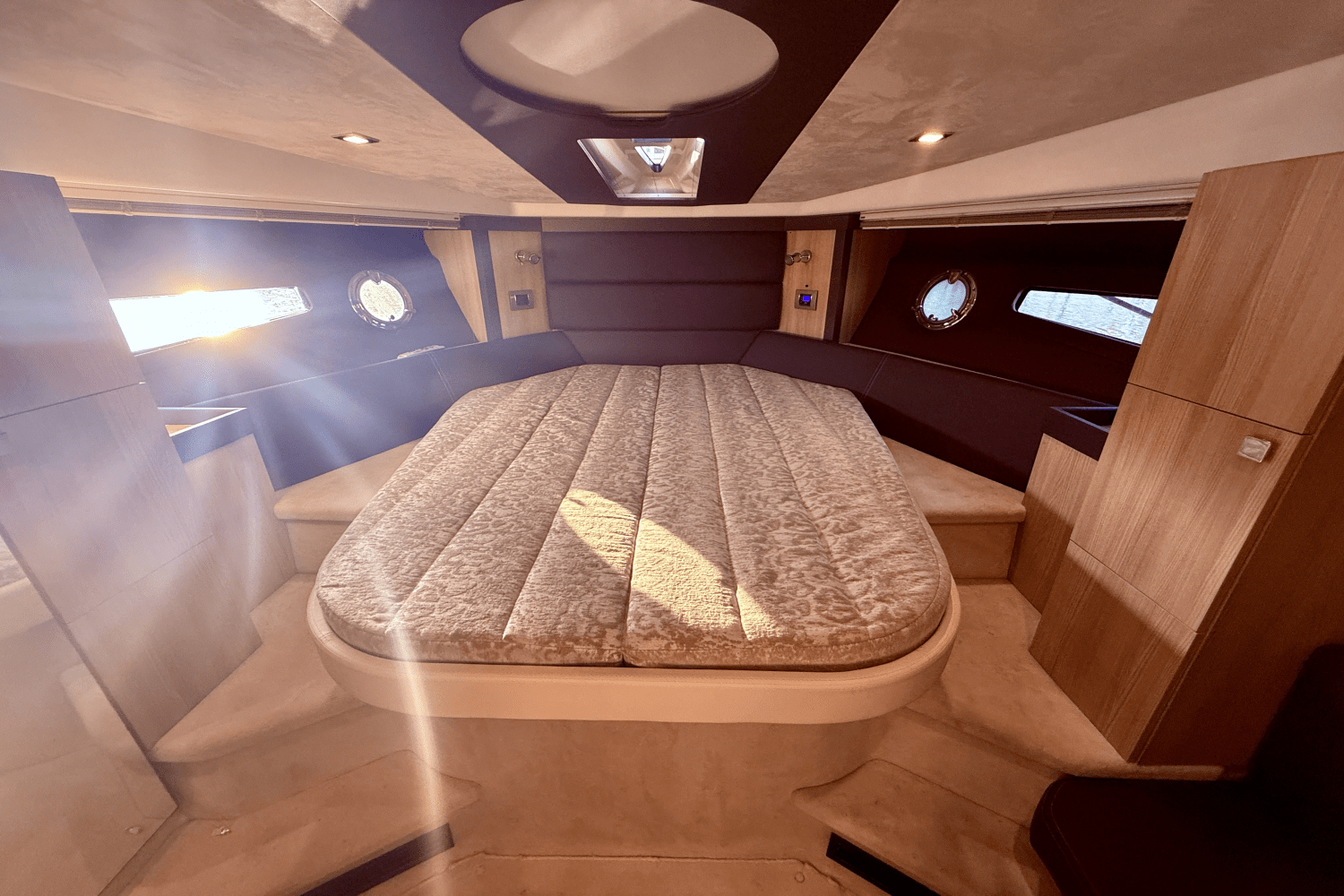 Slide: The Image of Cranchi M44 HT 2016 - 45