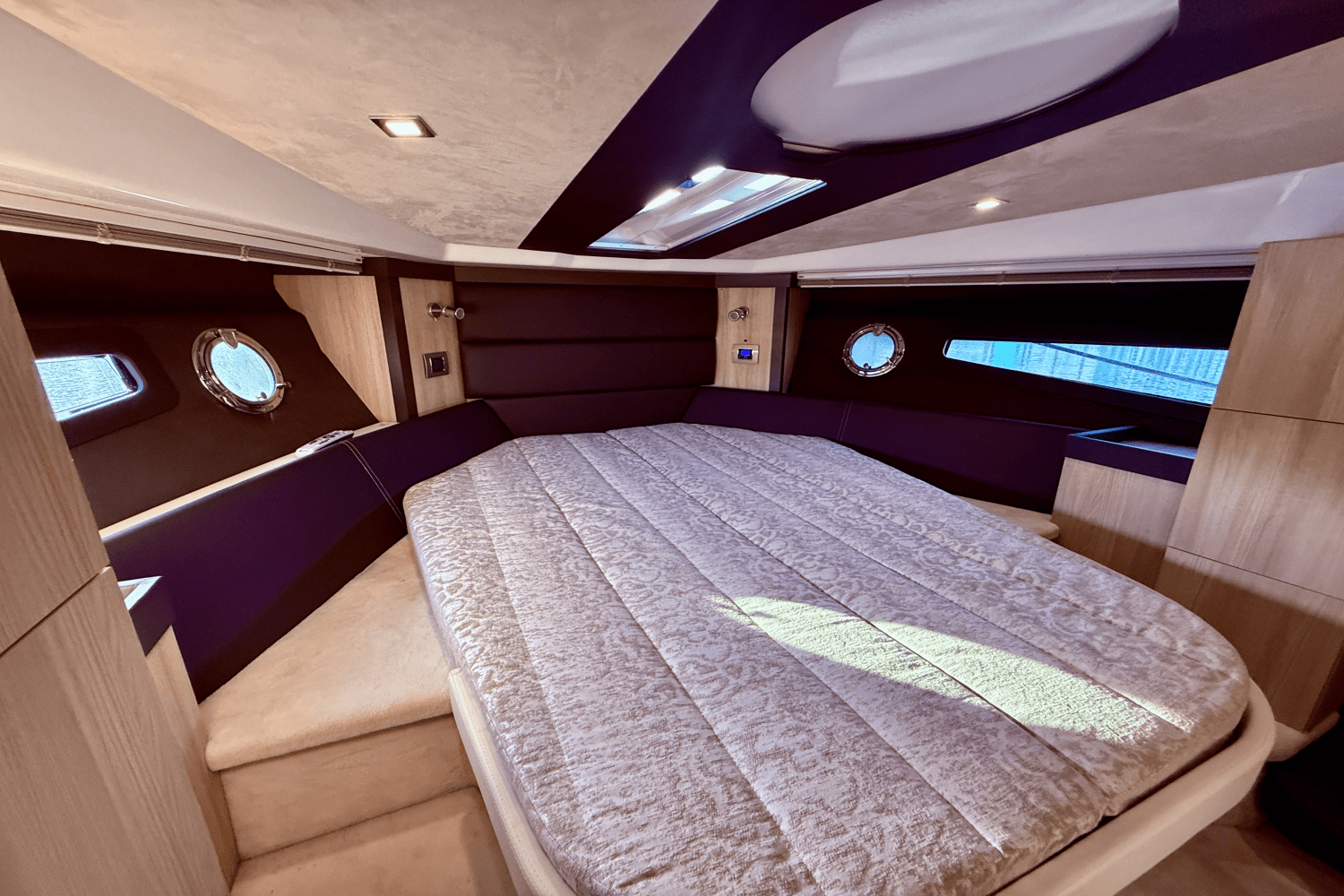 Slide: The Image of Cranchi M44 HT 2016 - 47