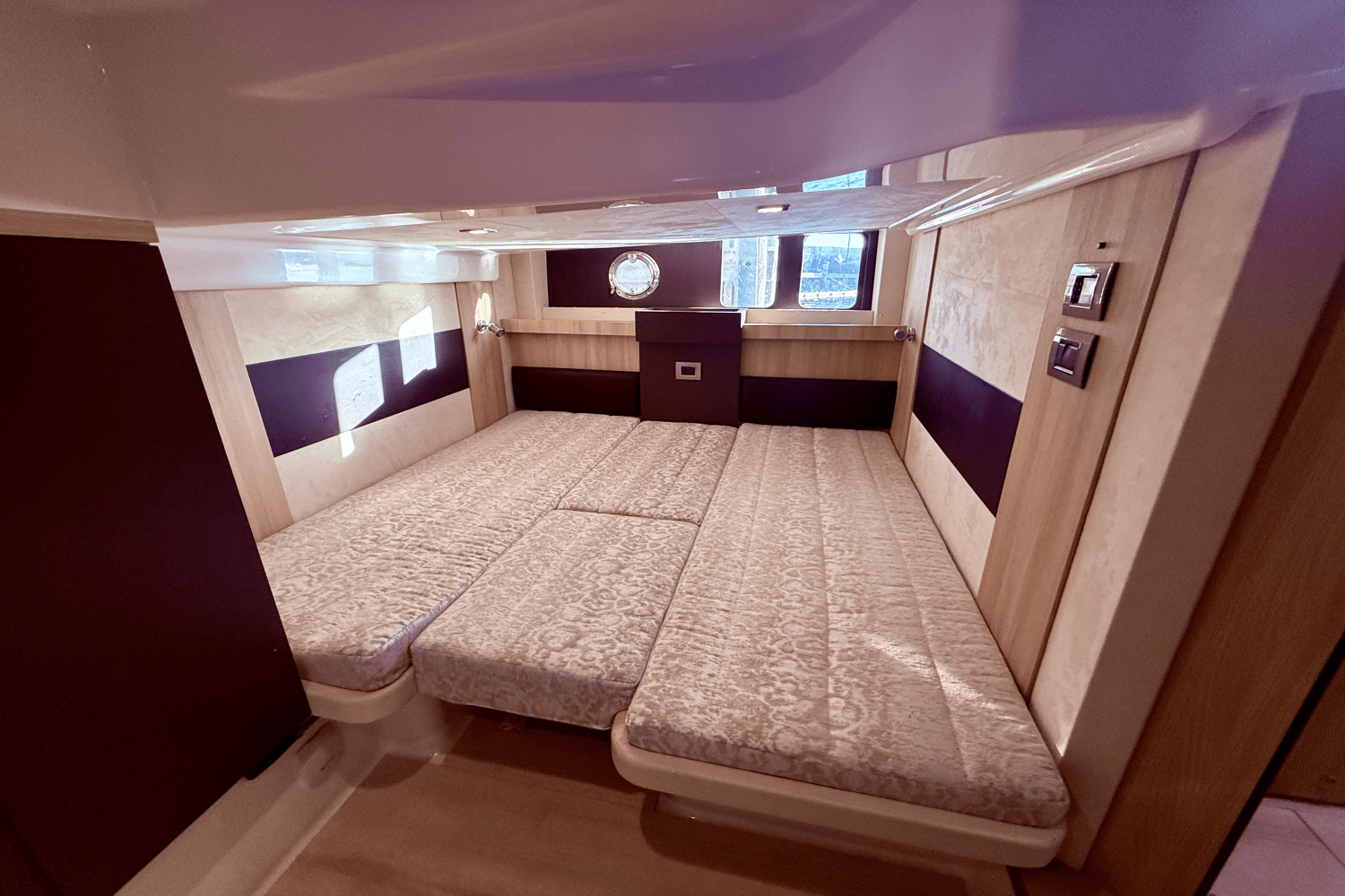 Slide: The Image of Cranchi M44 HT 2016 - 51