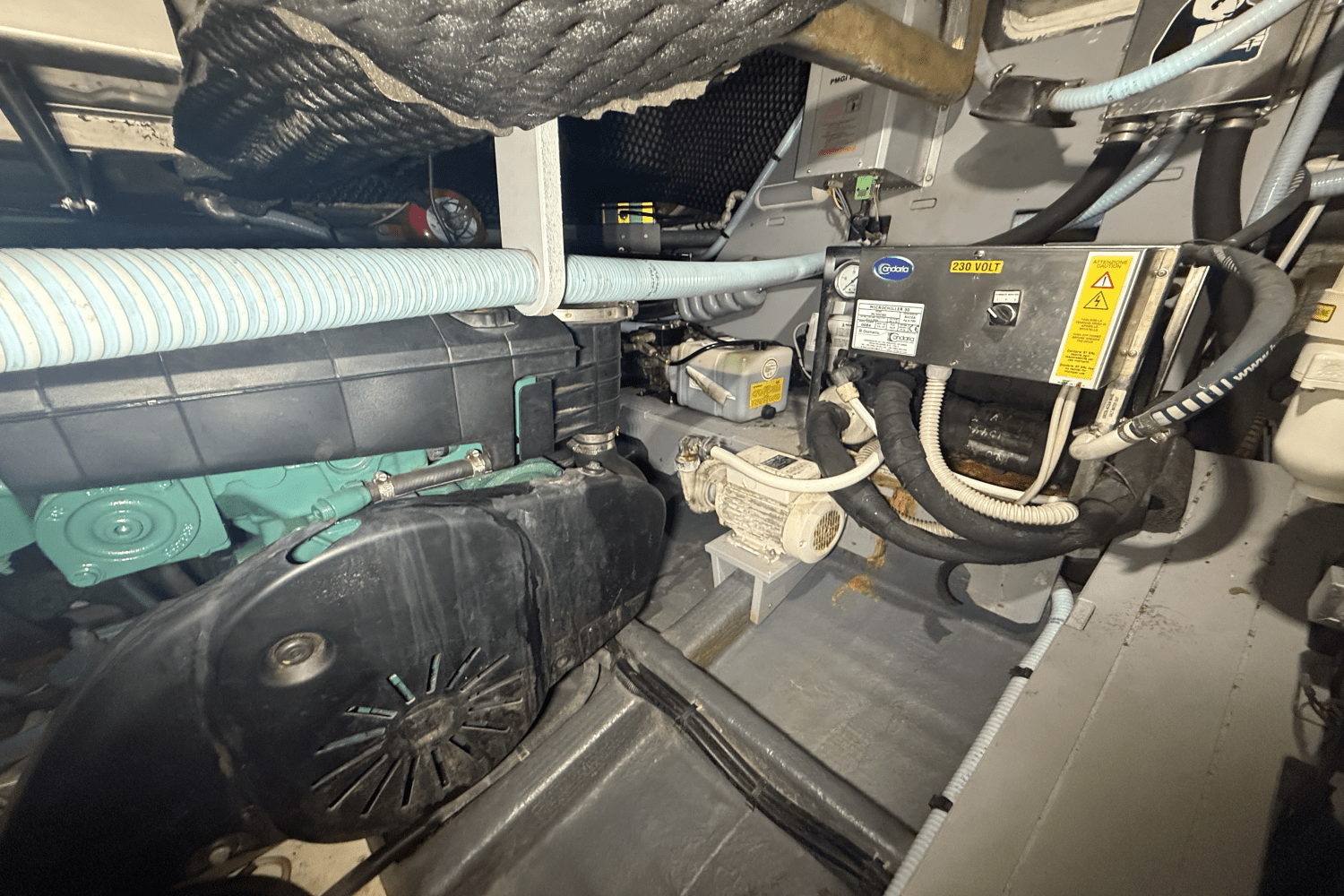 Slide: The Image of Cranchi M44 HT 2016 - 59