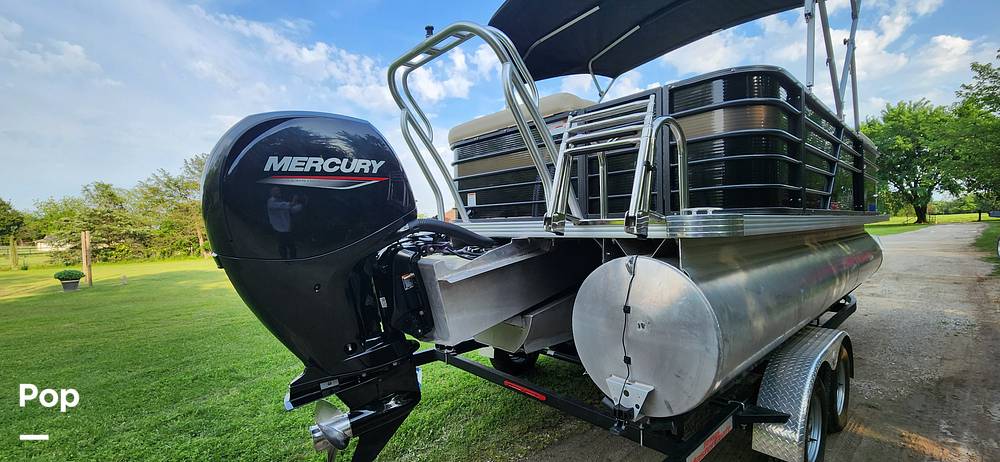 Slide: The Image of Crest 200 Classic CPT 2022 - 15398596