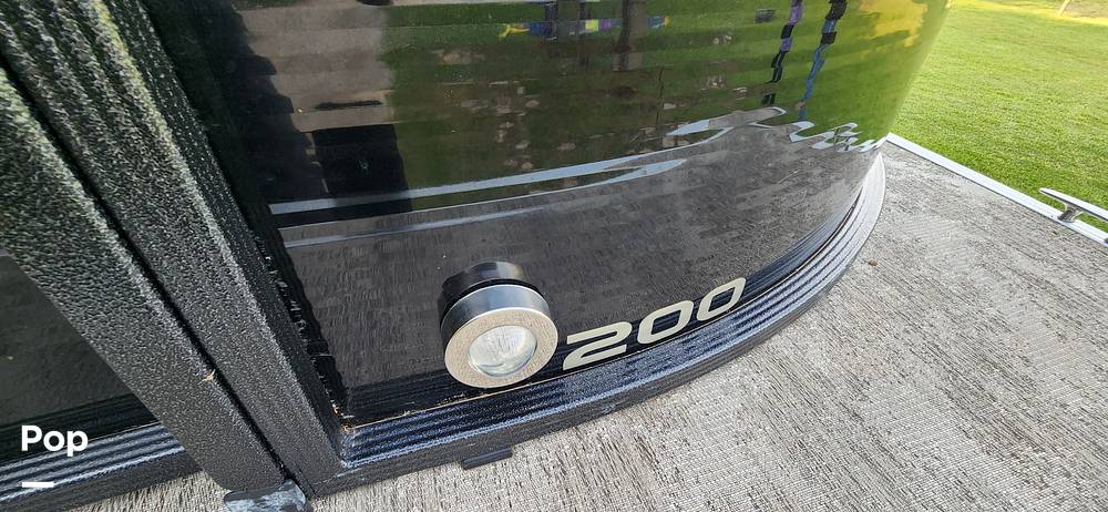 Slide: The Image of Crest 200 Classic CPT 2022 - 15398646