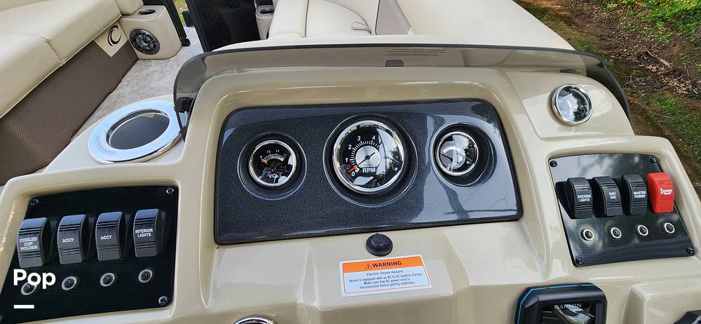 Slide: The Image of Crest 200 Classic CPT 2022 - 15398666