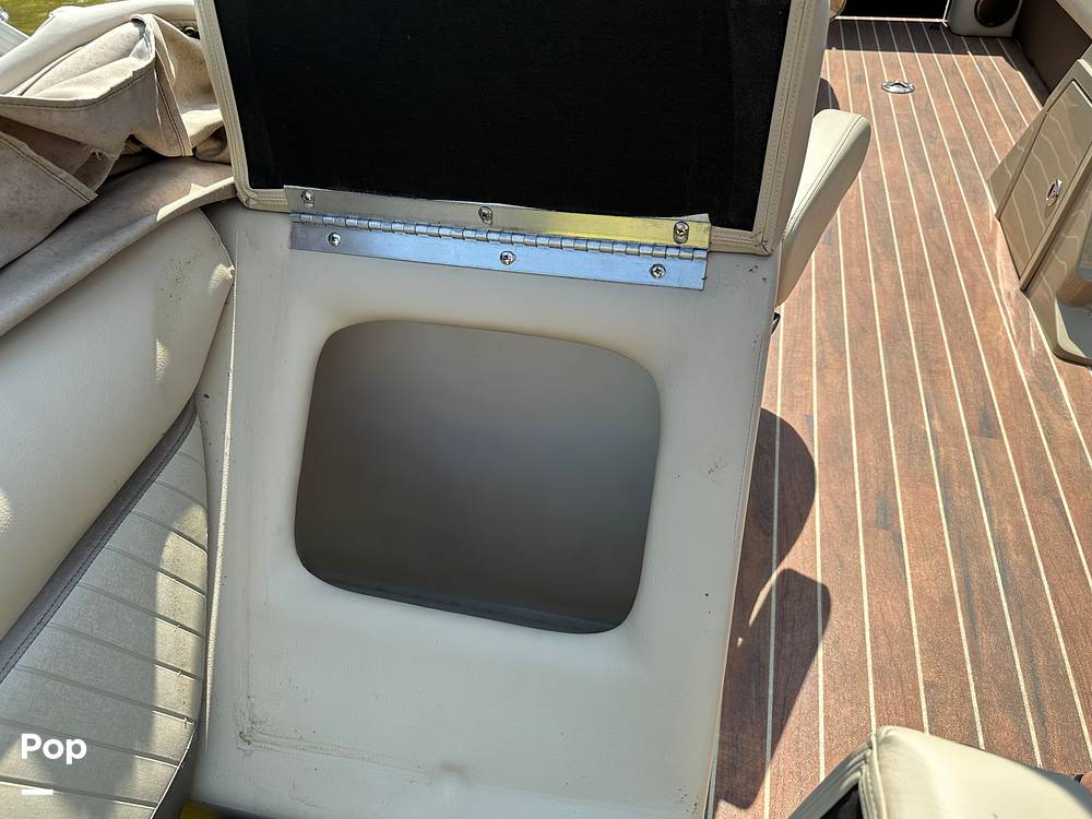 Slide: The Image of Crest 230 SLC CPT 2018 - 13000334