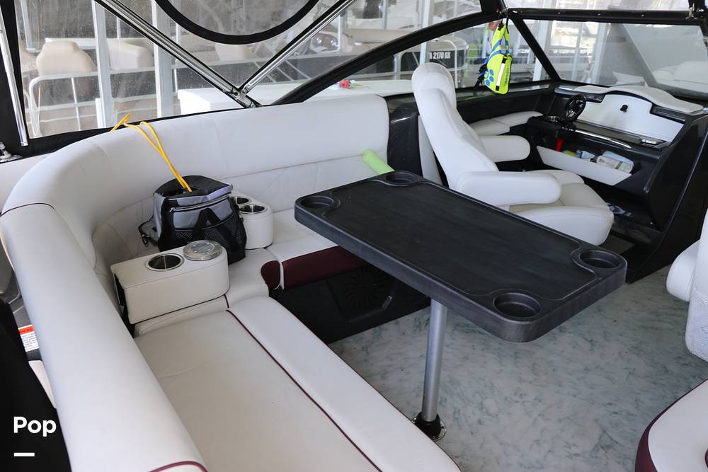 Slide: The Image of Crest 250 Continental 2020 - 13991062