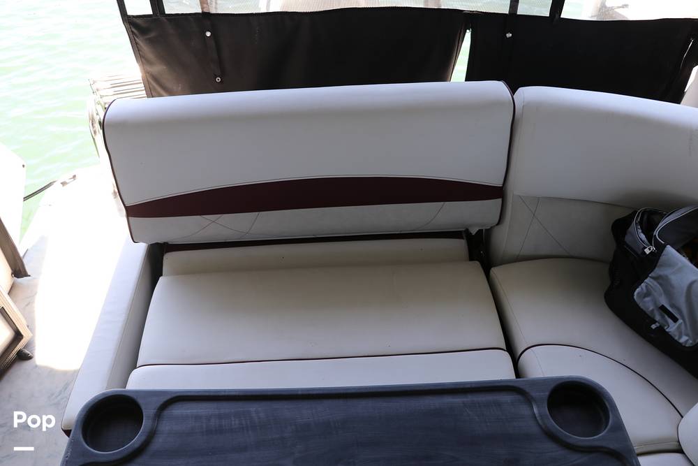 Slide: The Image of Crest 250 Continental 2020 - 13991092