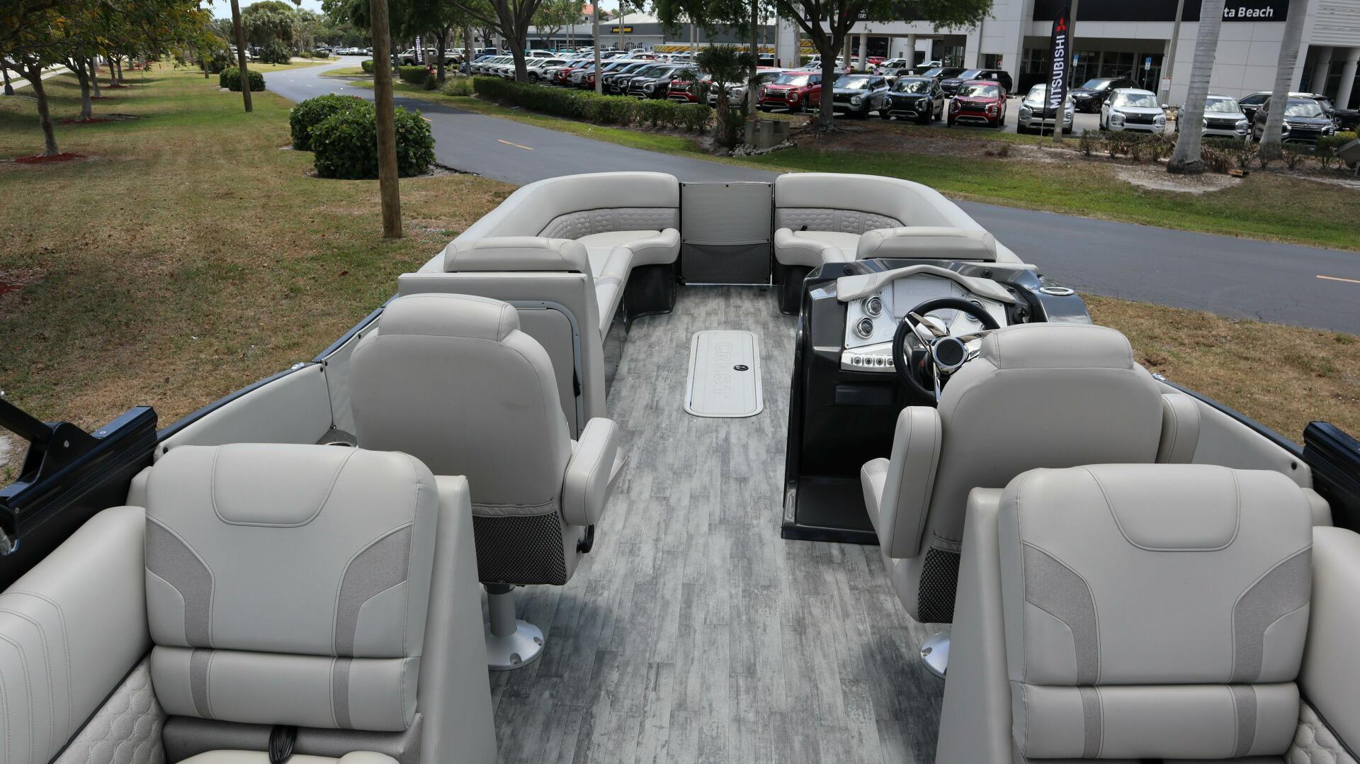 Slide: The Image of Crest Caribbean Platinum 250 SLC 2022 - 5379594