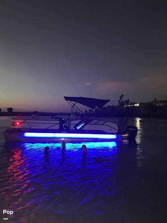 Slide: The Image of Crest Caribbean RS 250 SLRC Tritoon 2020 - 15317124