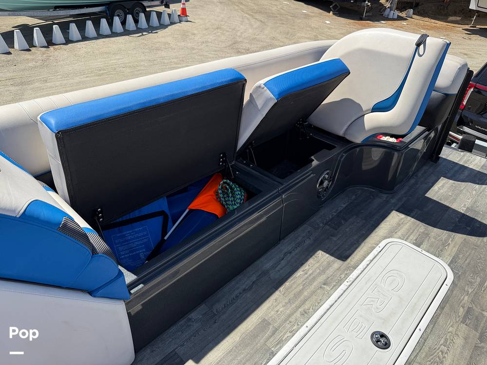 Slide: The Image of Crest Caribbean RS 250 SLRC Tritoon 2020 - 15456097