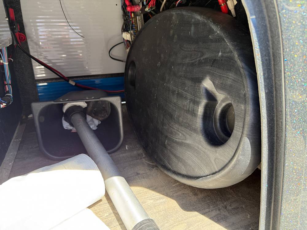 Slide: The Image of Crest Caribbean RS 250 SLRC Tritoon 2020 - 15456103