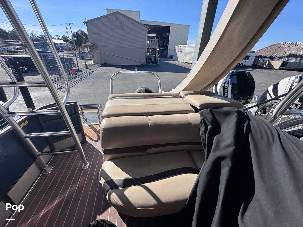 Slide: The Image of Crest Classic 250L Upper Sun Deck 2016 - 15111758